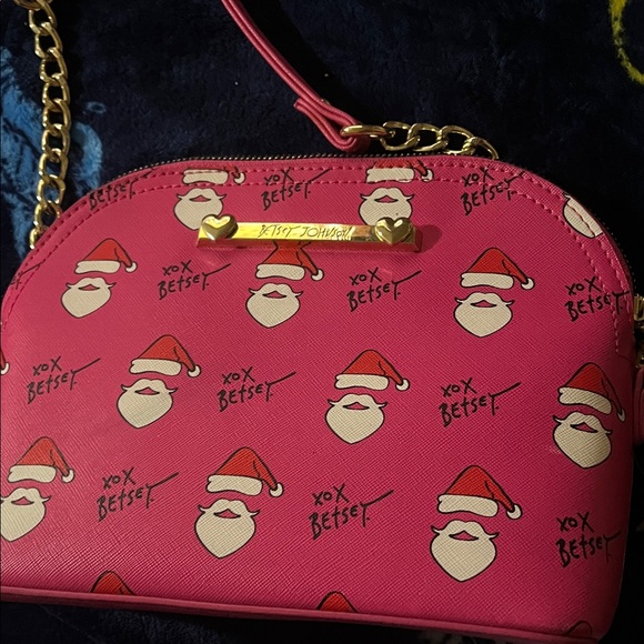 Betsey Johnson Pink Santa Crossbody Bag - Picture 2 of 6